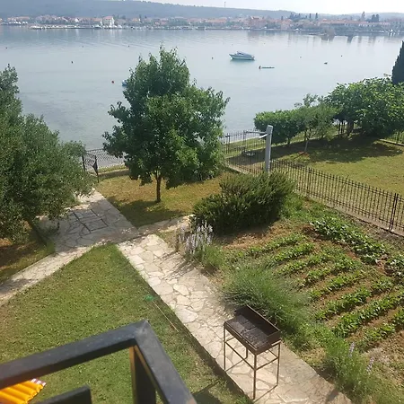 1 * Sukošan