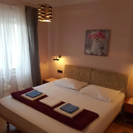 1 Apartman *